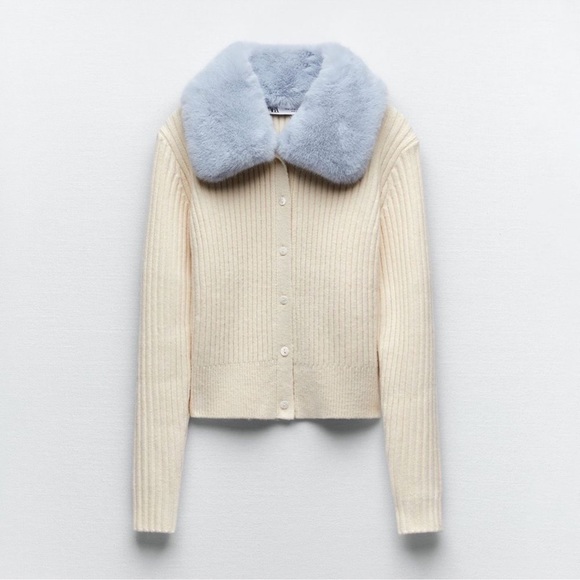 Zara Sweaters - Zara FAUX FUR LAPEL KNIT SWEATER